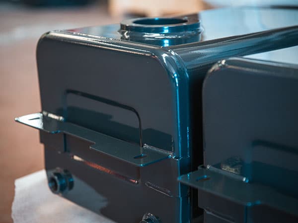 verniciatura-attrezzi-e-utensili-forestali-viadana