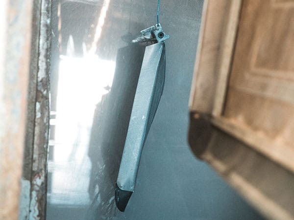 verniciatura-infissi-conto-terzi-scandiano